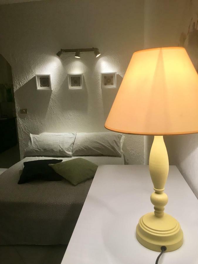 Baia Degli Dei - Living La Nike Apartment จีอาร์ดีนี นักซอส ภายนอก รูปภาพ