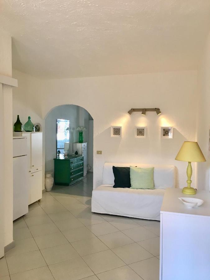 Baia Degli Dei - Living La Nike Apartment จีอาร์ดีนี นักซอส ภายนอก รูปภาพ
