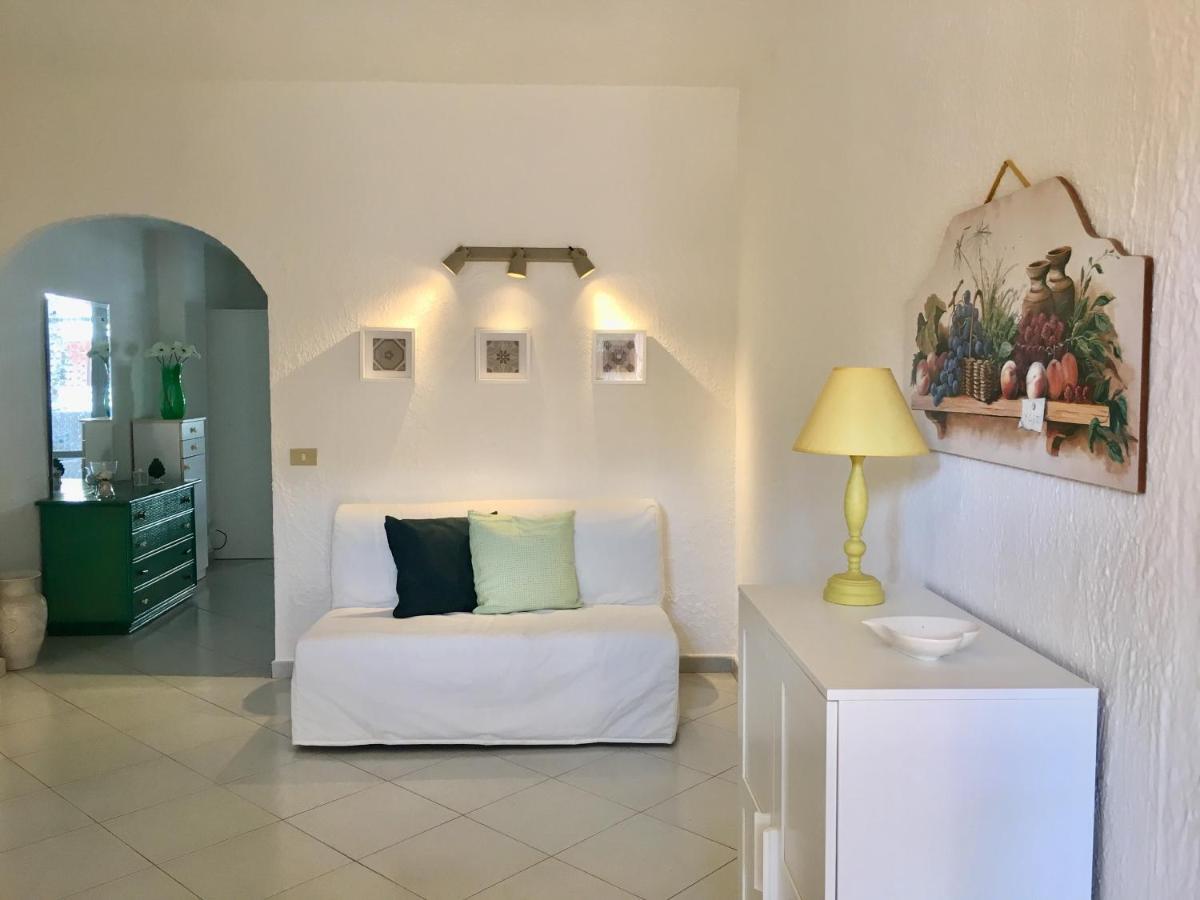 Baia Degli Dei - Living La Nike Apartment จีอาร์ดีนี นักซอส ภายนอก รูปภาพ
