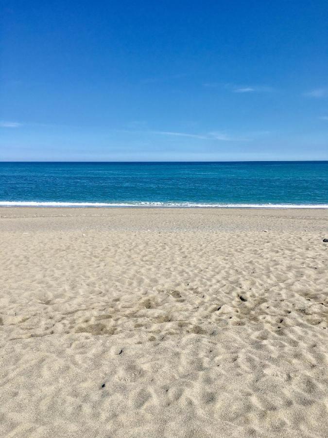 Baia Degli Dei - Living La Nike Apartment จีอาร์ดีนี นักซอส ภายนอก รูปภาพ